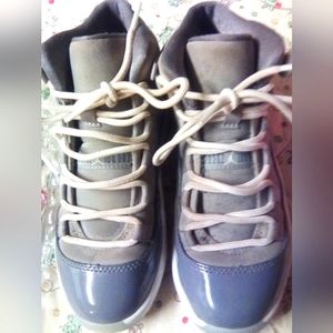 Boys Gray Jordans Size 1 Sneakers